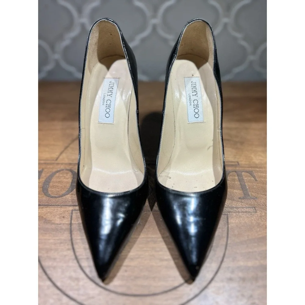 Jimmy Choo London Heels Made In Italy Size 37 Euro 6.5 US Patent Black Leather‎